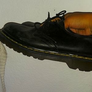 Dr Martin's low top shoes
